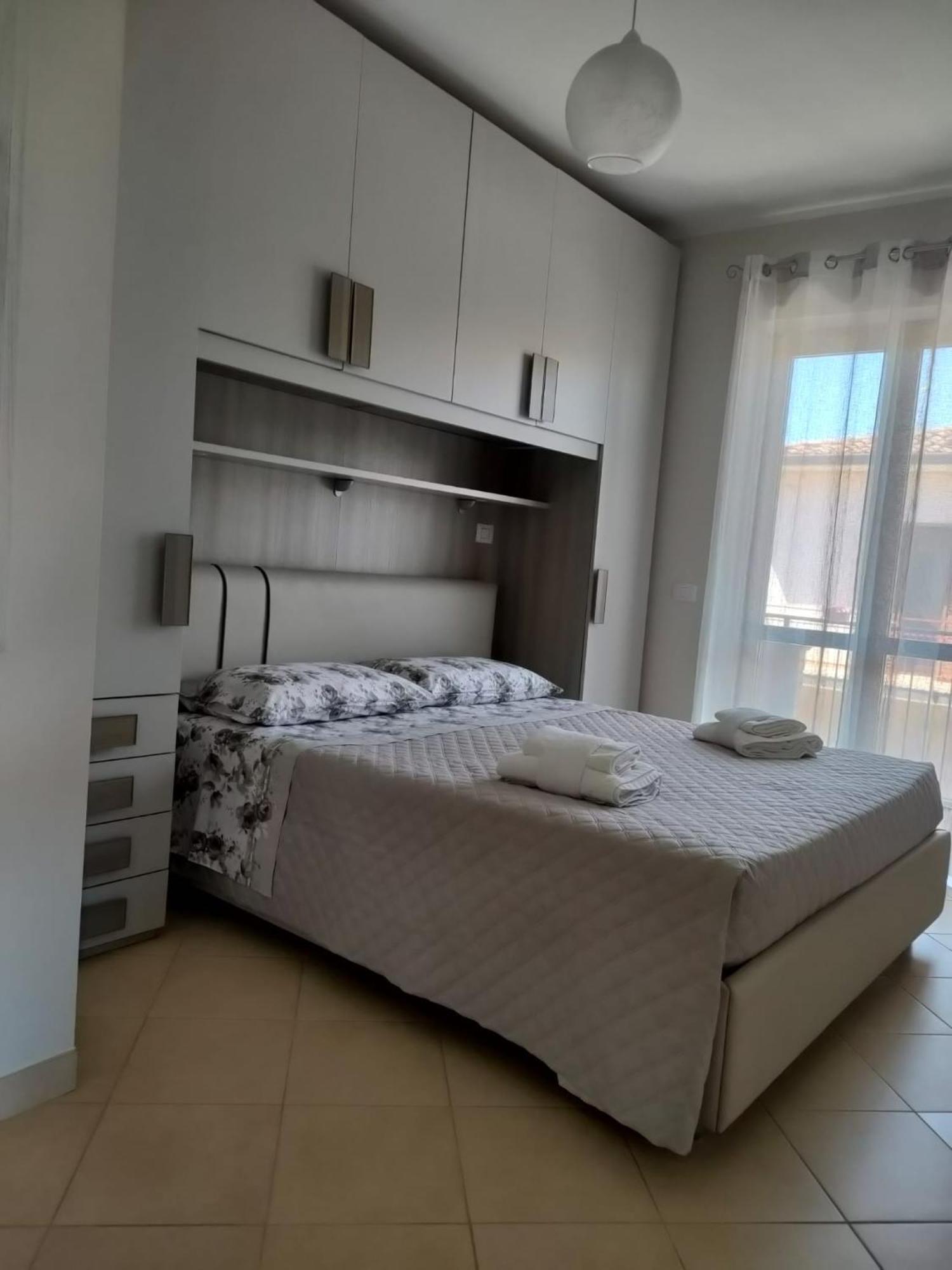 Denia'S Home Санта-Эуфемия-Ламеция Экстерьер фото